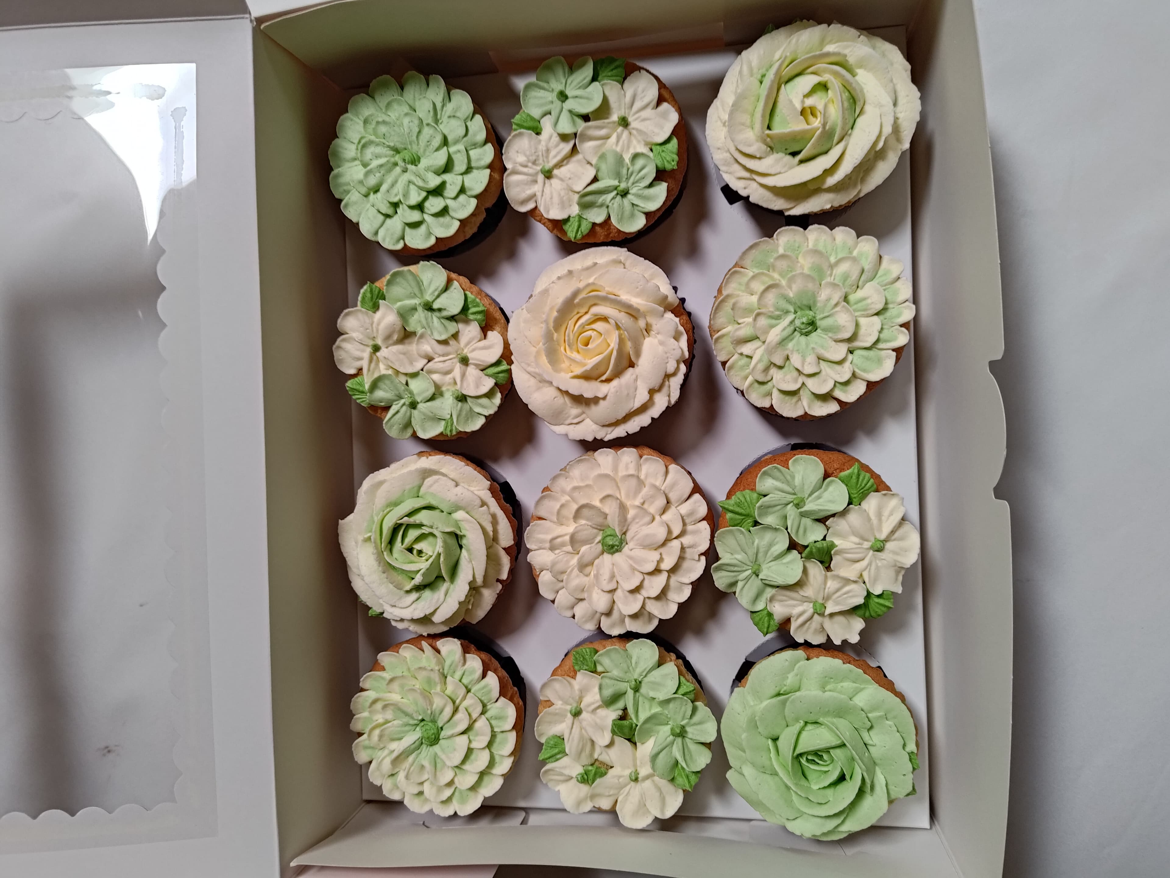 Floral Cupcakes